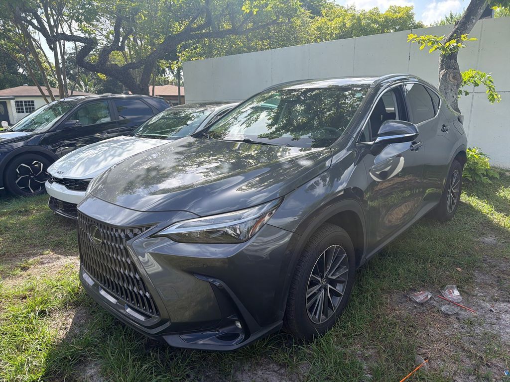 2025 LEXUS NX