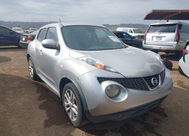 2011 NISSAN Juke