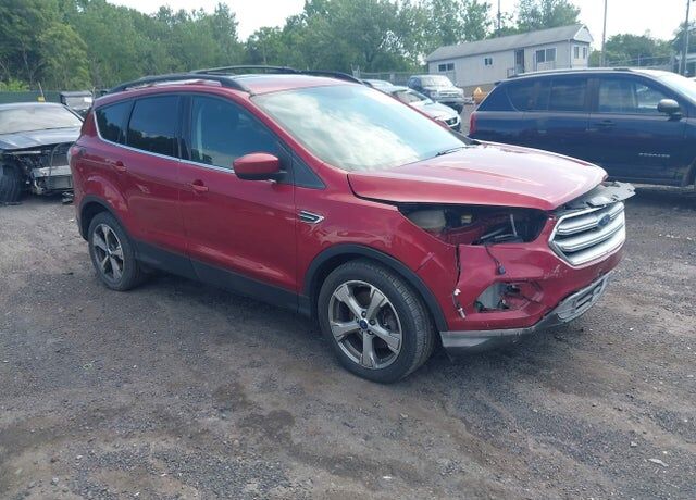 2017 FORD Escape
