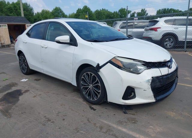 2015 TOYOTA Corolla