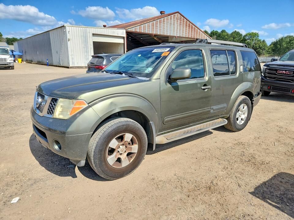 2005 NISSAN Pathfinder