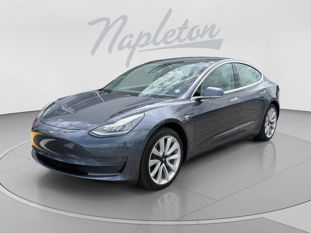 2020 TESLA Model 3