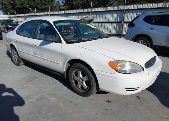 2007 FORD Taurus