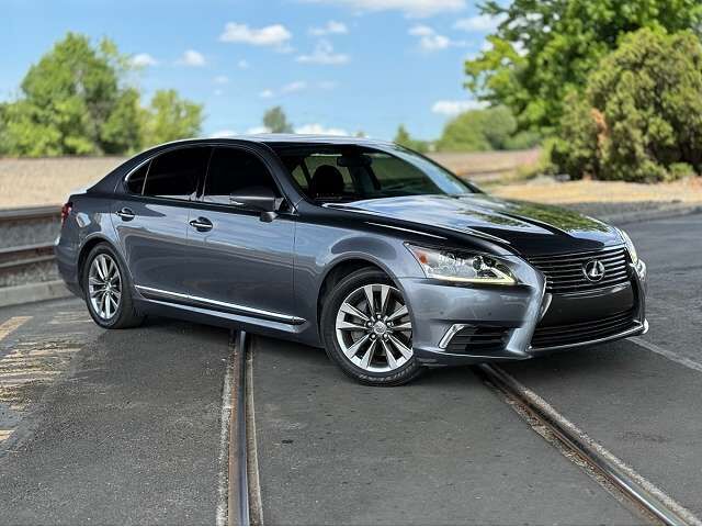 2013 LEXUS LS