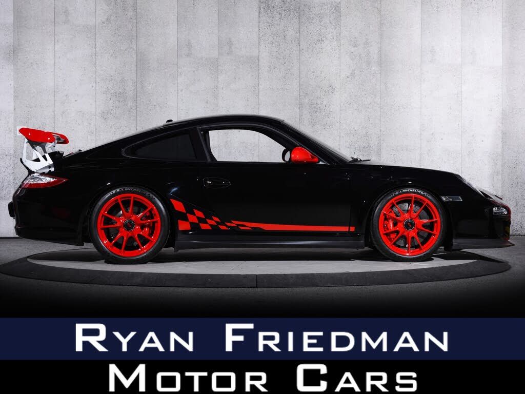 2011 PORSCHE 911