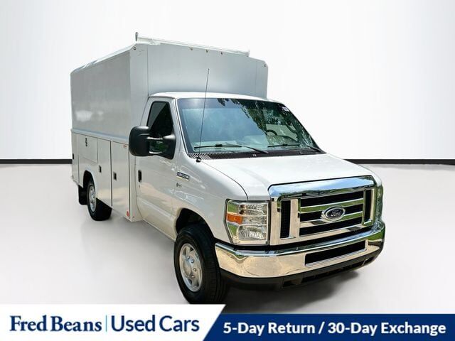 2019 FORD E-350