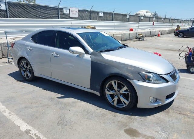 2009 LEXUS IS