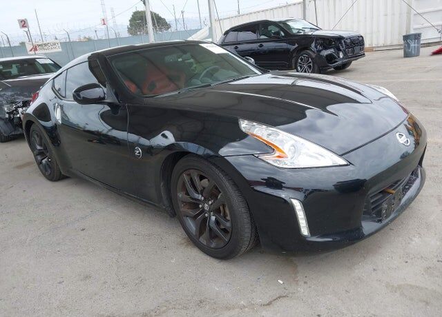 2017 NISSAN 370Z