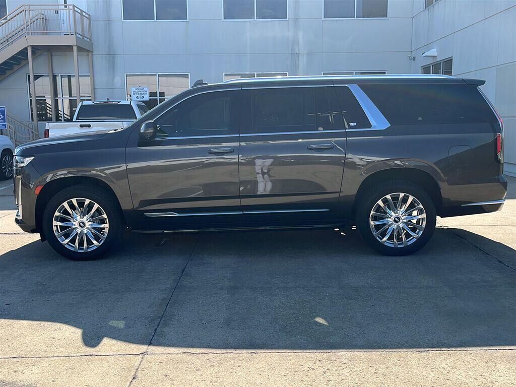 2021 CADILLAC Escalade ESV