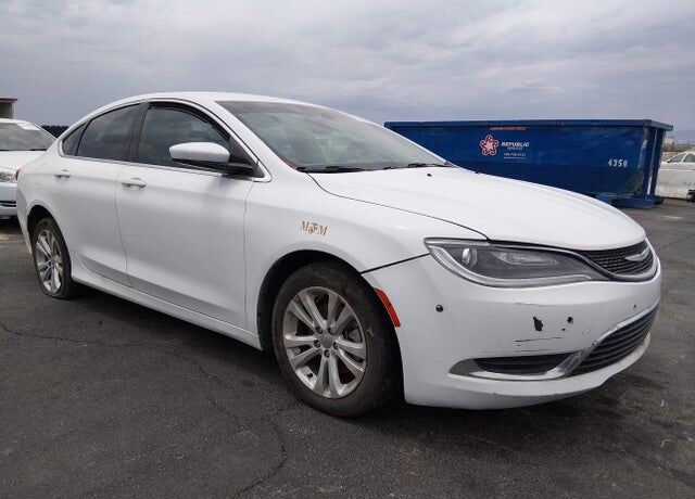 2015 CHRYSLER 200