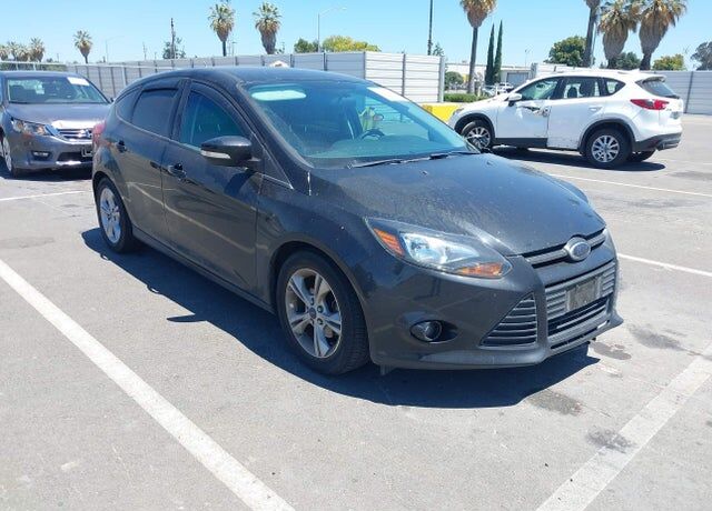 2014 FORD Focus