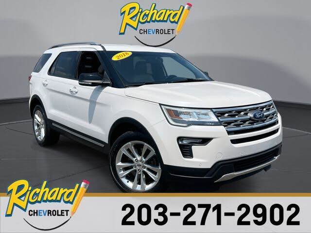 2018 FORD Explorer
