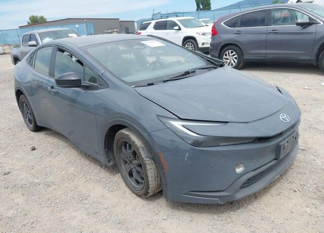 2024 TOYOTA PRIUS