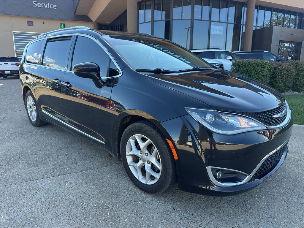 2018 CHRYSLER Pacifica