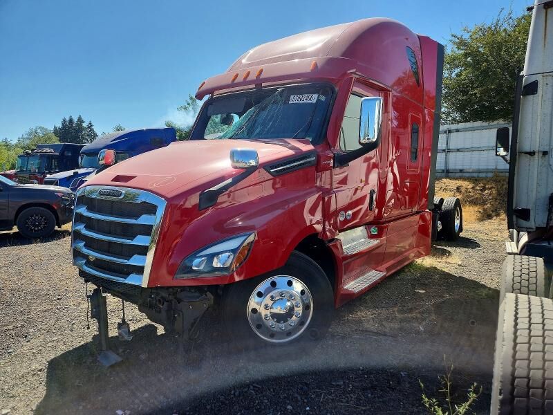 2025 FREIGHTLINER Cascadia