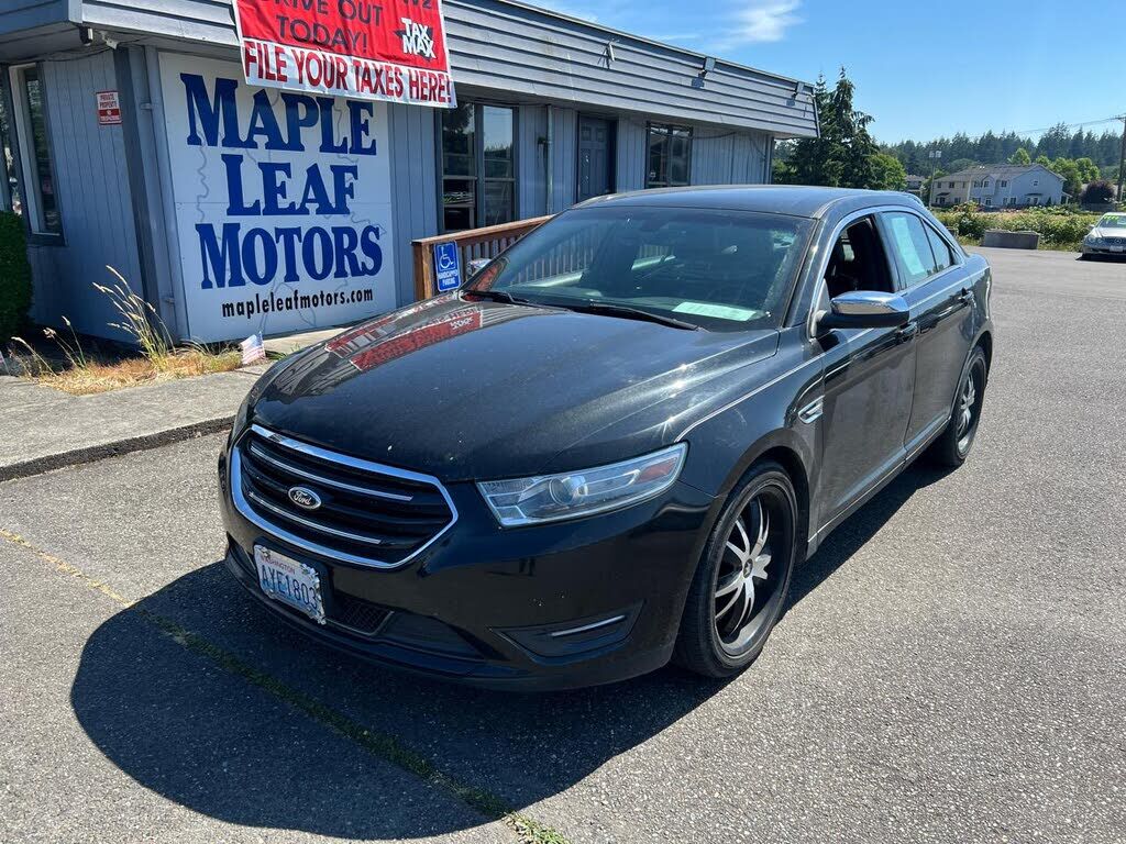 2013 FORD Taurus