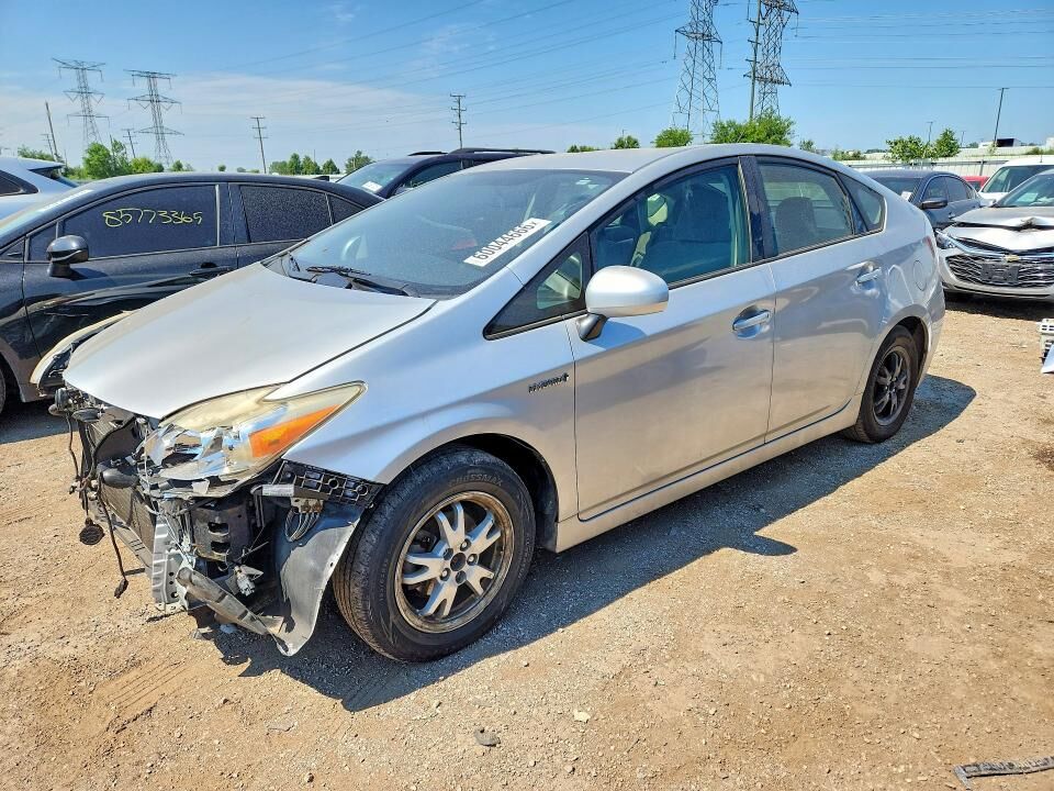 2015 TOYOTA PRIUS