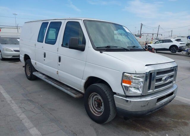 2013 FORD E-250