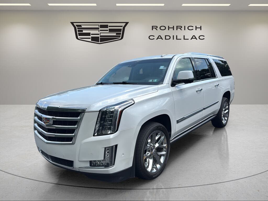 2018 CADILLAC Escalade ESV