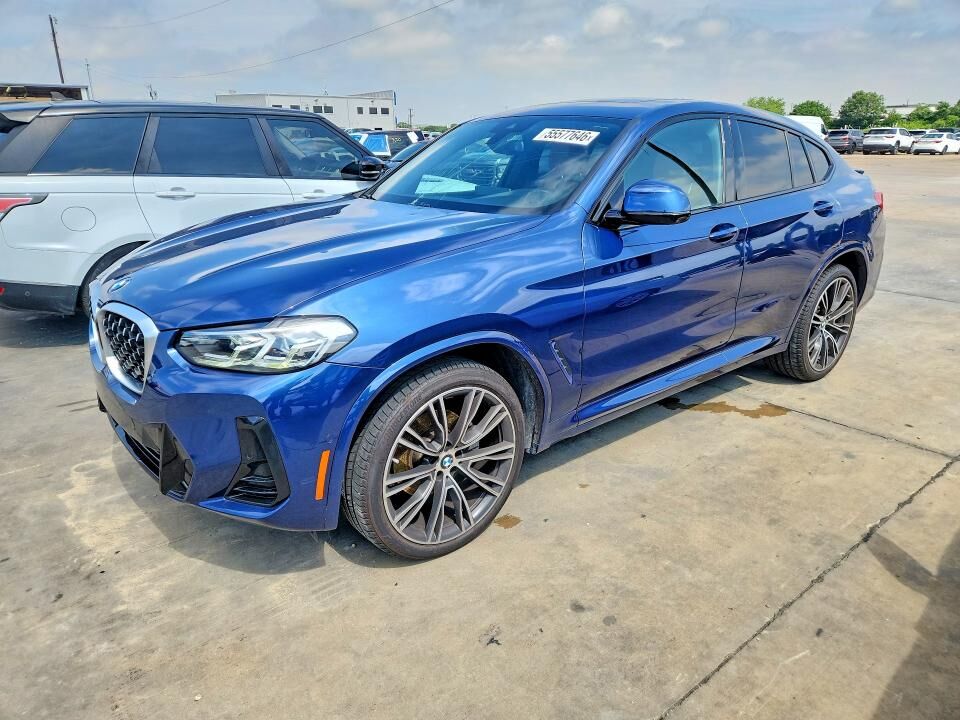 2022 BMW X4