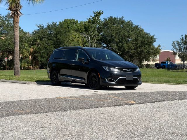 2020 CHRYSLER Pacifica
