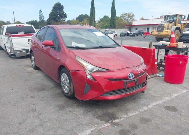 2016 TOYOTA PRIUS
