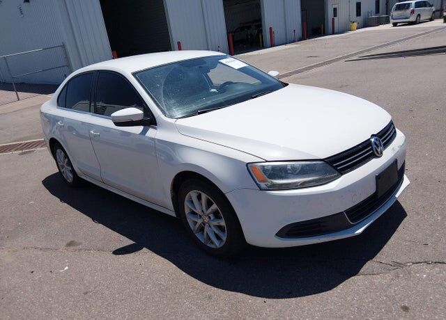 2013 VOLKSWAGEN Jetta