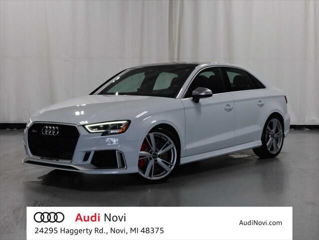 2019 AUDI RS3