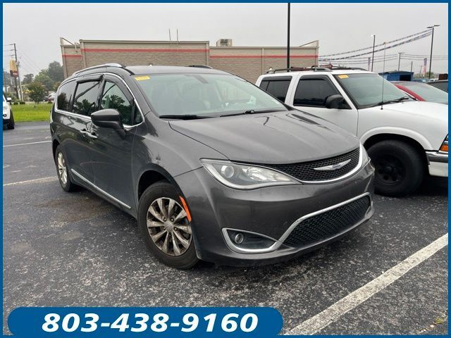 2019 CHRYSLER Pacifica