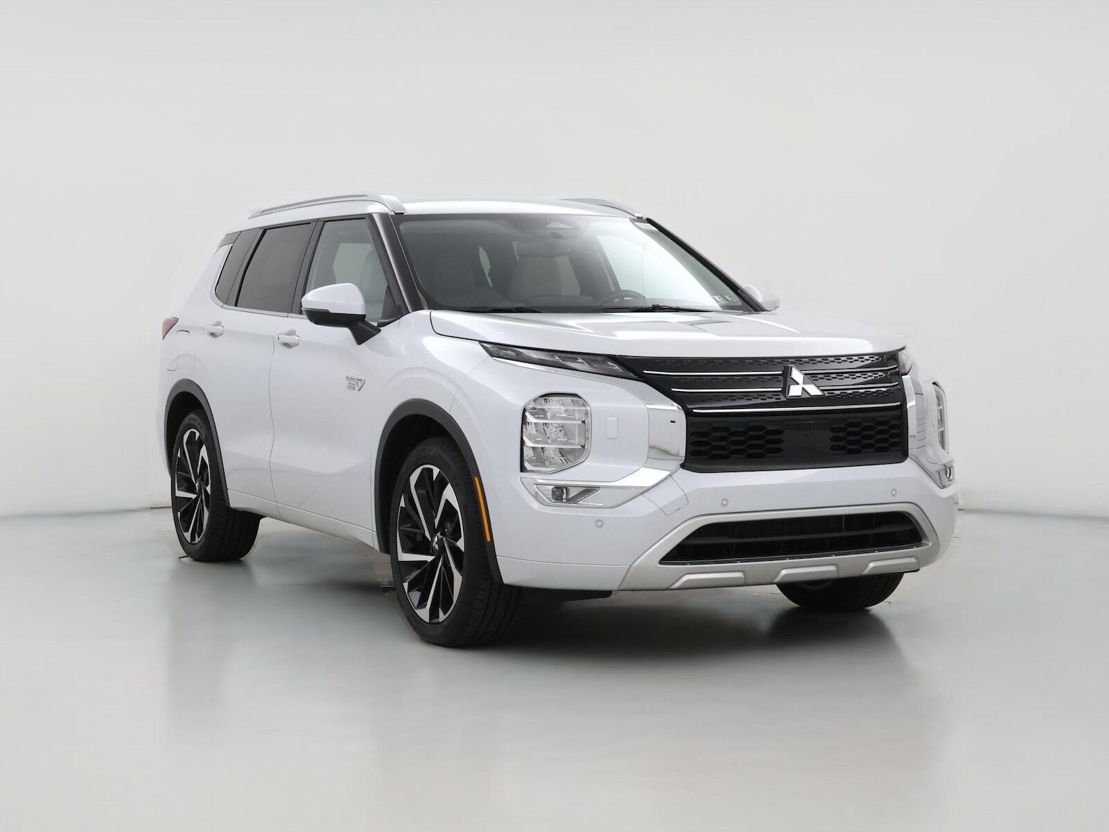 2023 MITSUBISHI Outlander