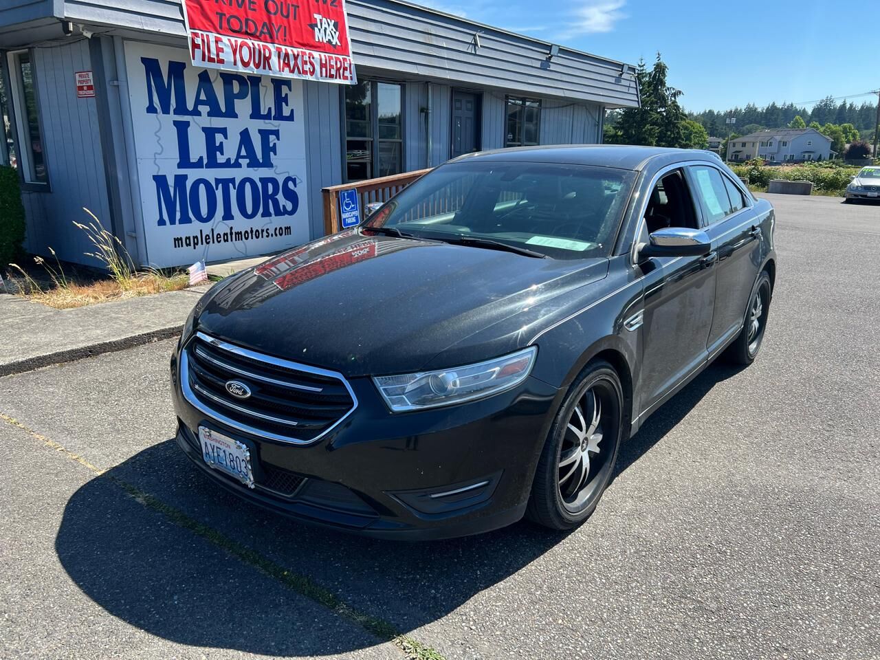 2013 FORD Taurus