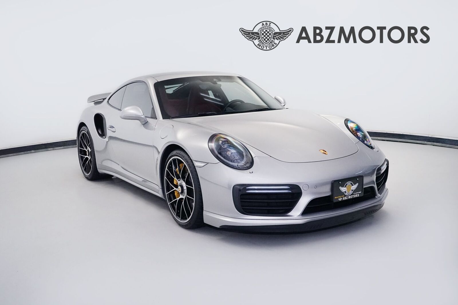 2017 PORSCHE 911