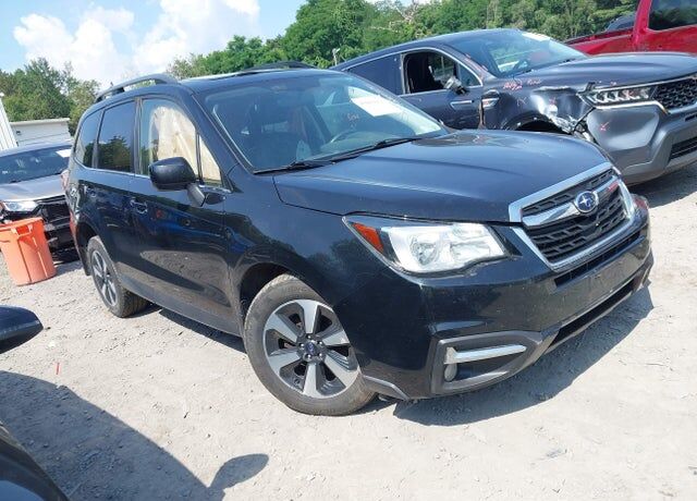 2017 SUBARU Forester