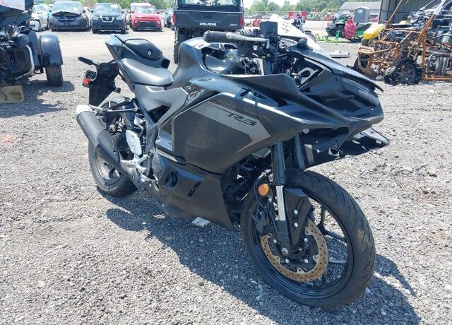 2025 YAMAHA YZF