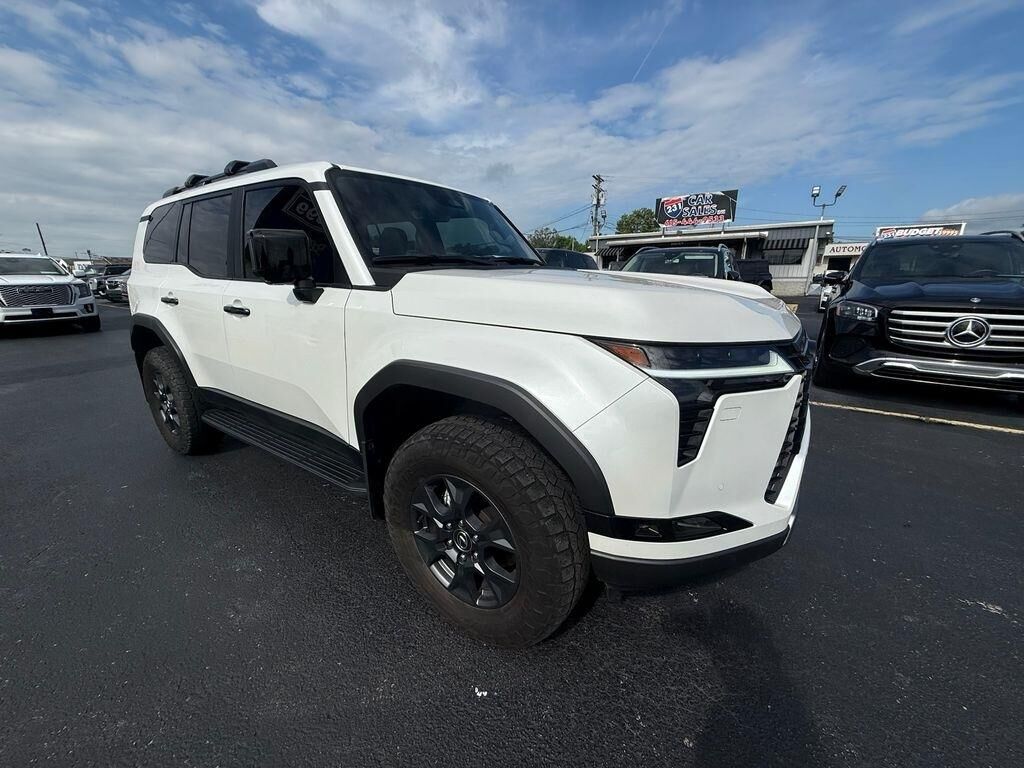 2024 LEXUS GX