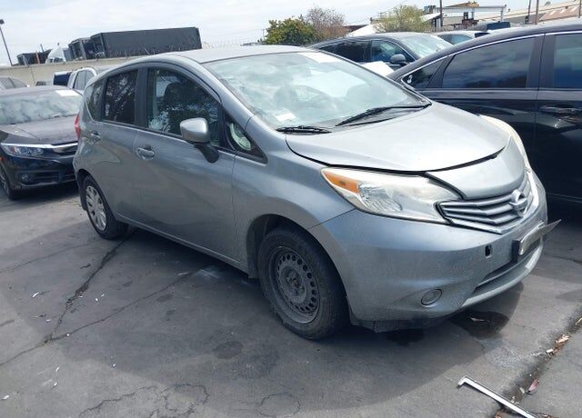 2015 NISSAN Versa