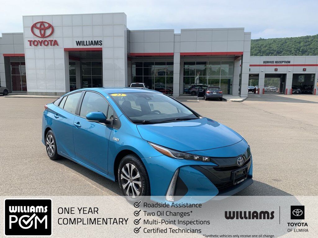2022 TOYOTA Prius