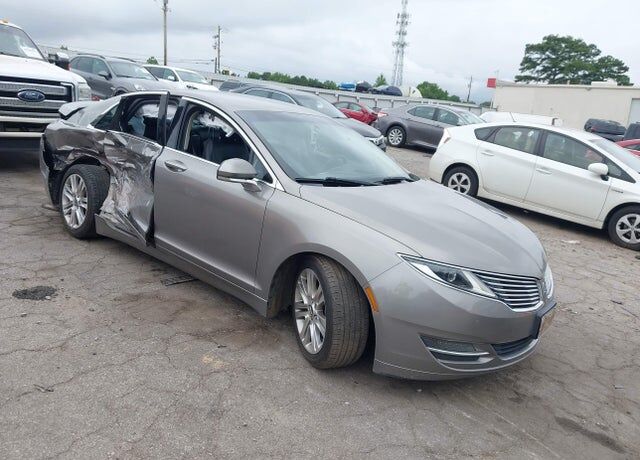 2016 LINCOLN MKZ