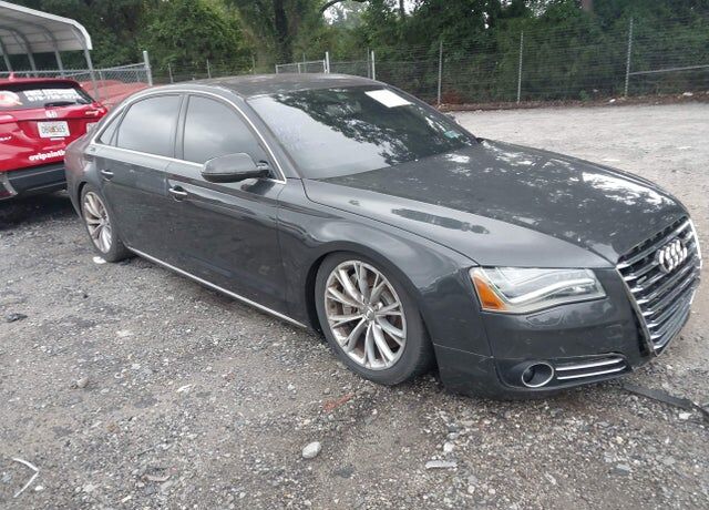 2011 AUDI A8