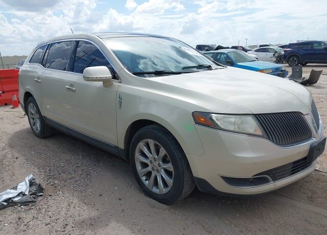 2014 LINCOLN MKT