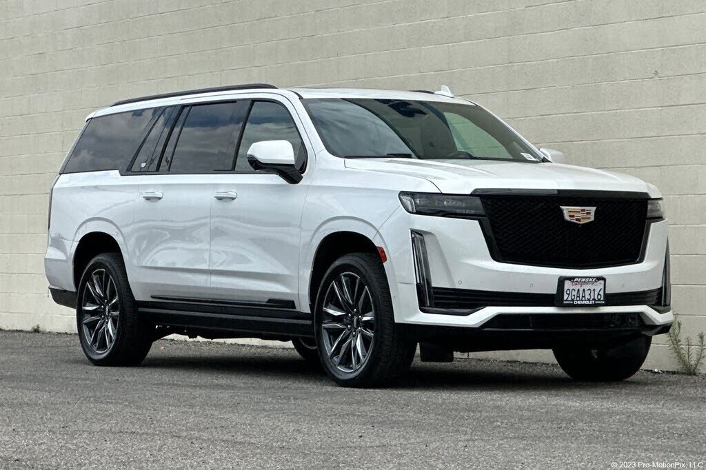 2023 CADILLAC Escalade ESV