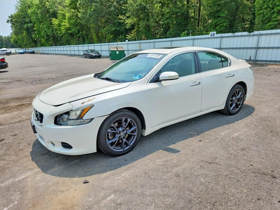 2012 NISSAN Maxima