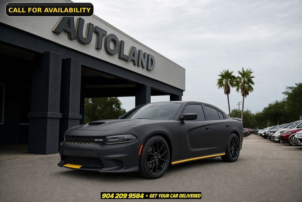 2017 DODGE Charger