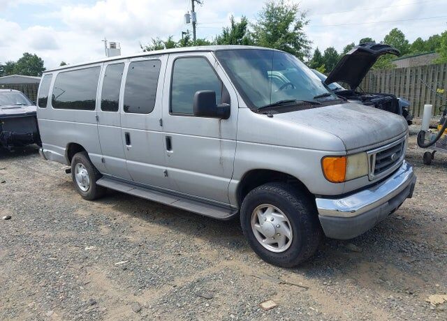 2006 FORD E-350
