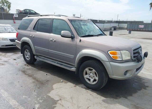 2002 TOYOTA Sequoia