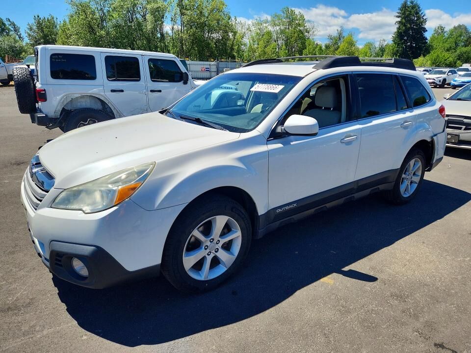 2014 SUBARU Outback