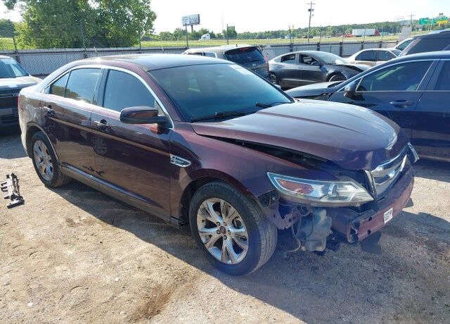 2011 FORD Taurus