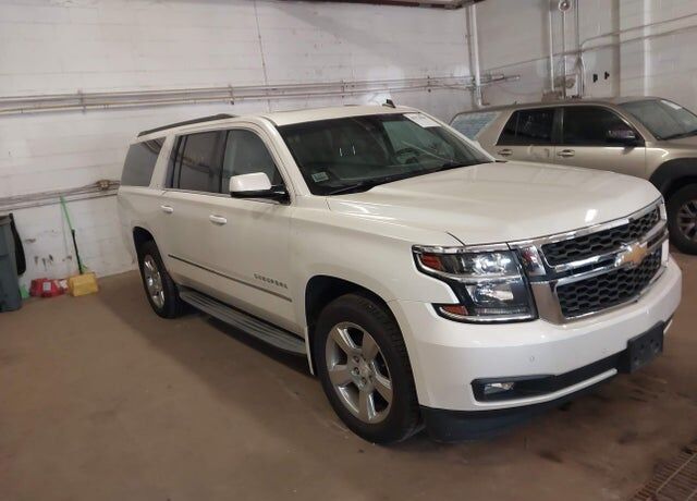 2015 CHEVROLET Suburban