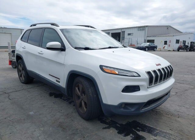 2017 JEEP Cherokee