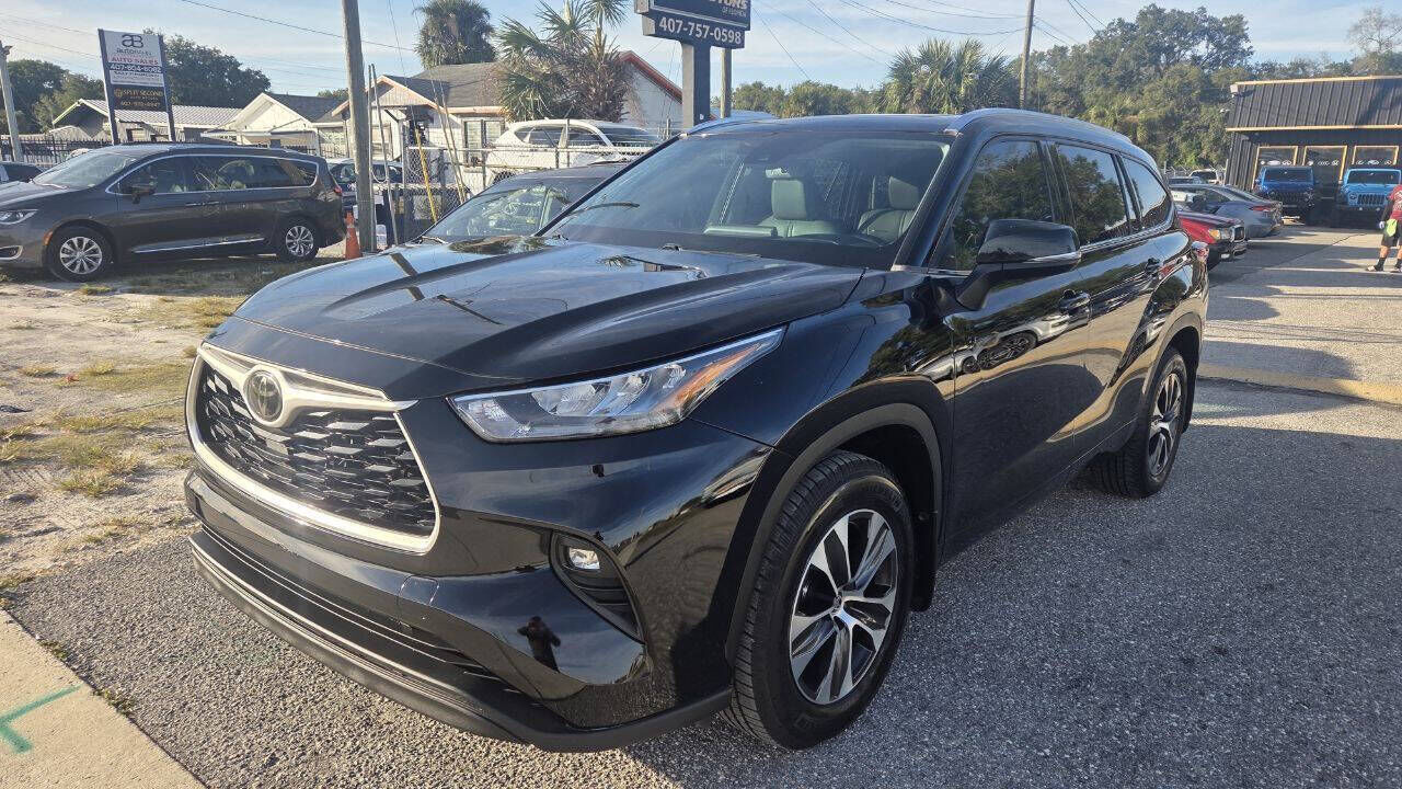 2020 TOYOTA Highlander